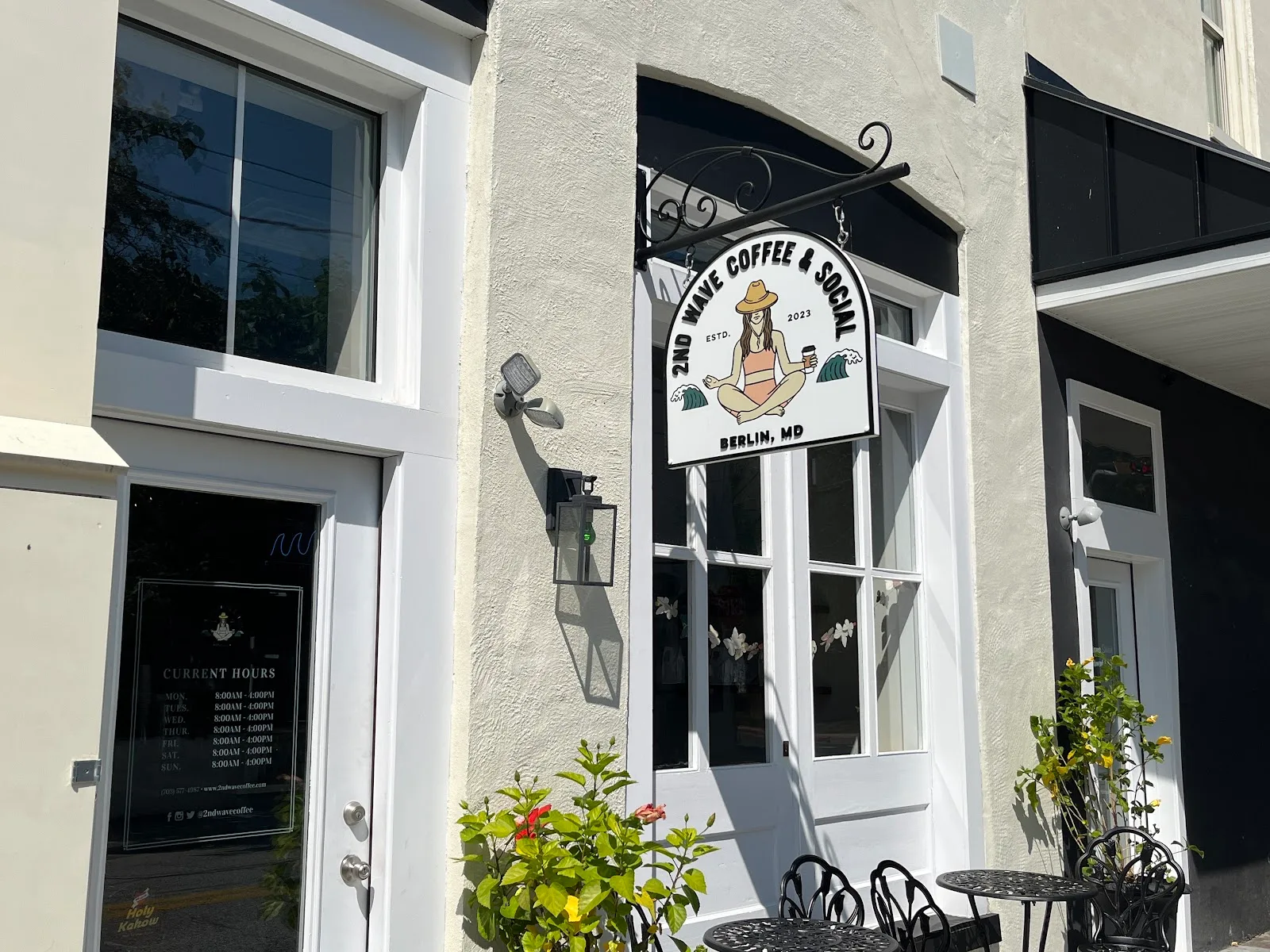 2nd Wave Coffee & Social