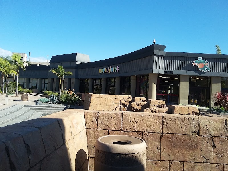 85C Bakery Cafe - South Gate in Los Angeles, specialty coffee cafe