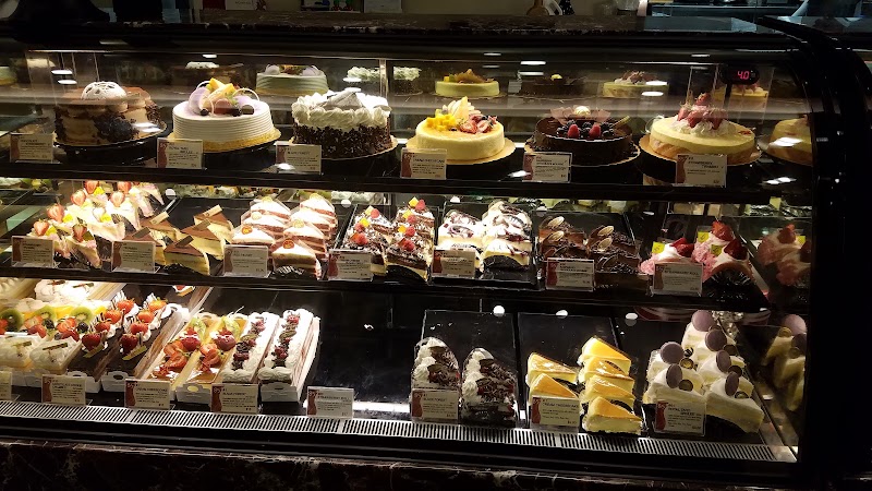85°C Bakery Cafe - Torrance in Los Angeles, specialty coffee cafe