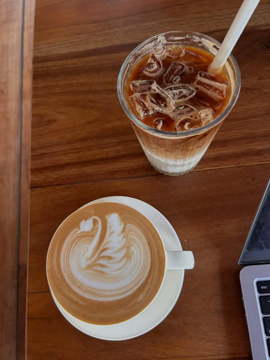 About Cafe'