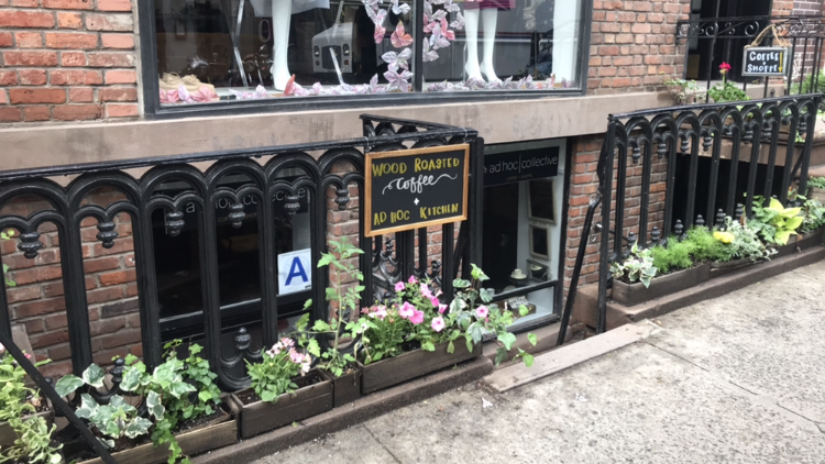 ad hoc : cafe