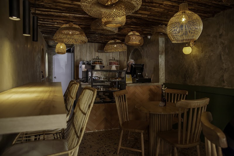 Amelier Café Calasanz in Medellín, specialty coffee cafe