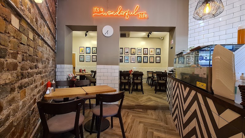 Aquila Cafe