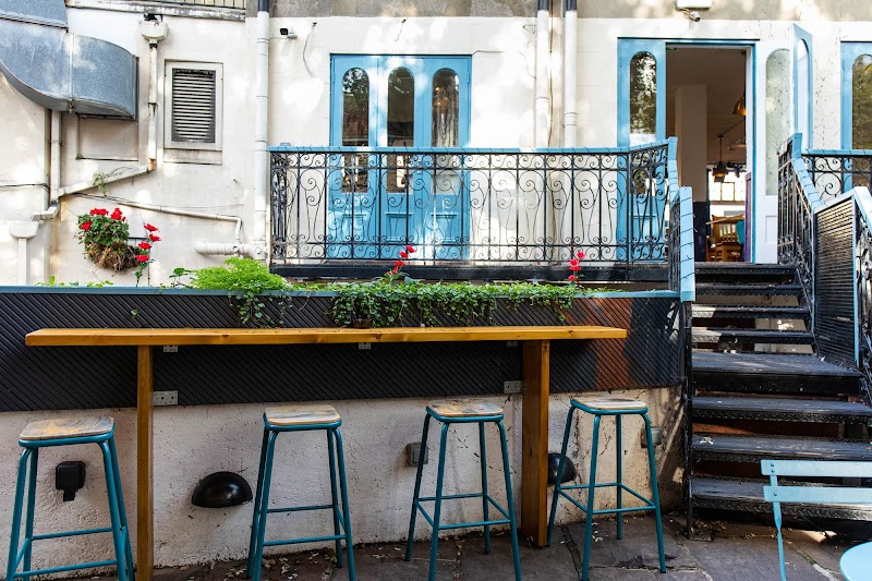 Arcobaleno in Brighton and Hove — specialty coffee cafe