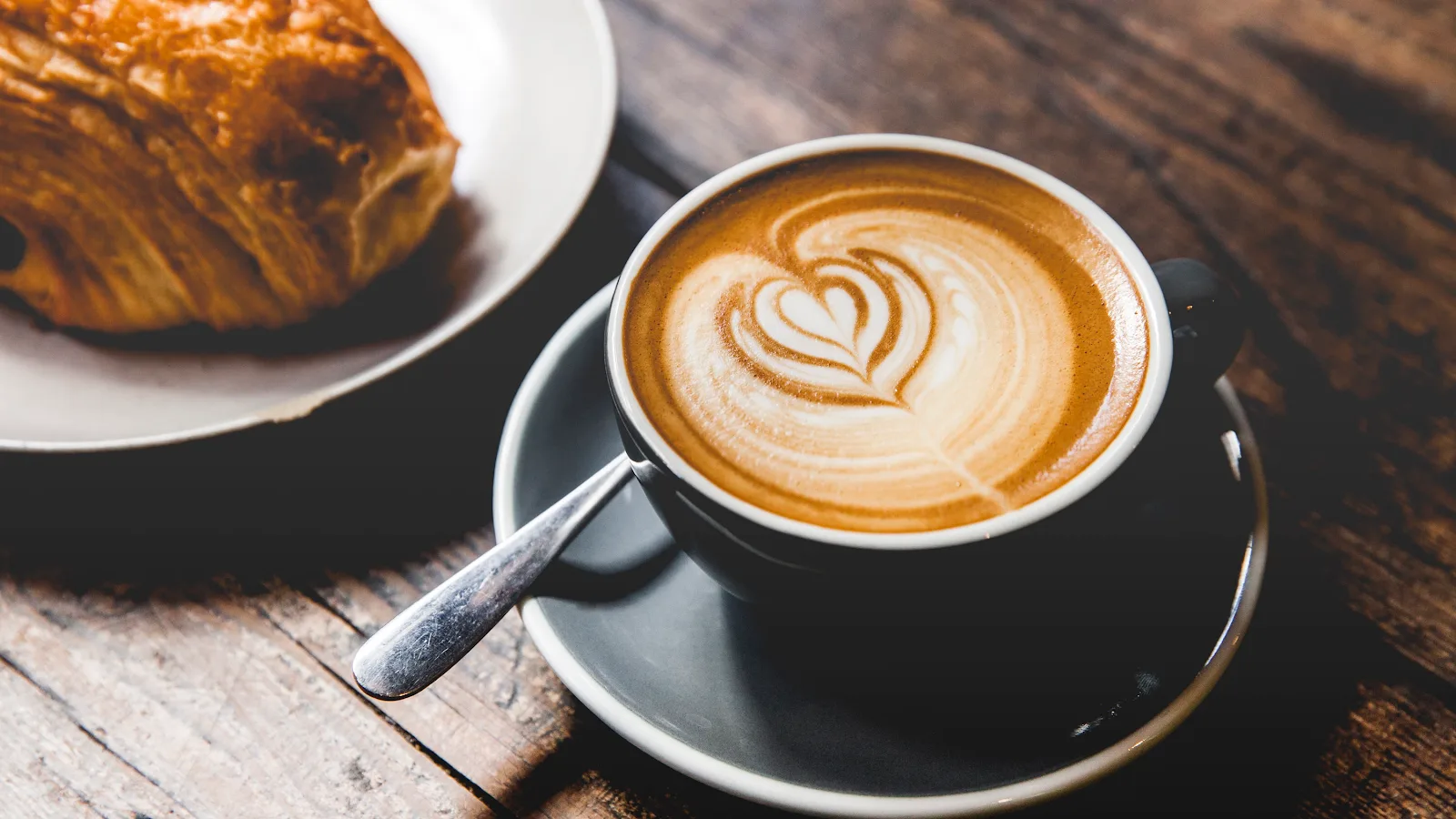 attendant coffee roasters - clerkenwell, public toilet cafe in london