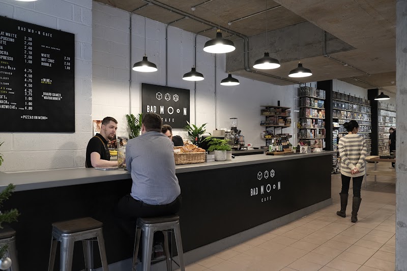 Bad Moon Cafe in London, specialty coffee cafe