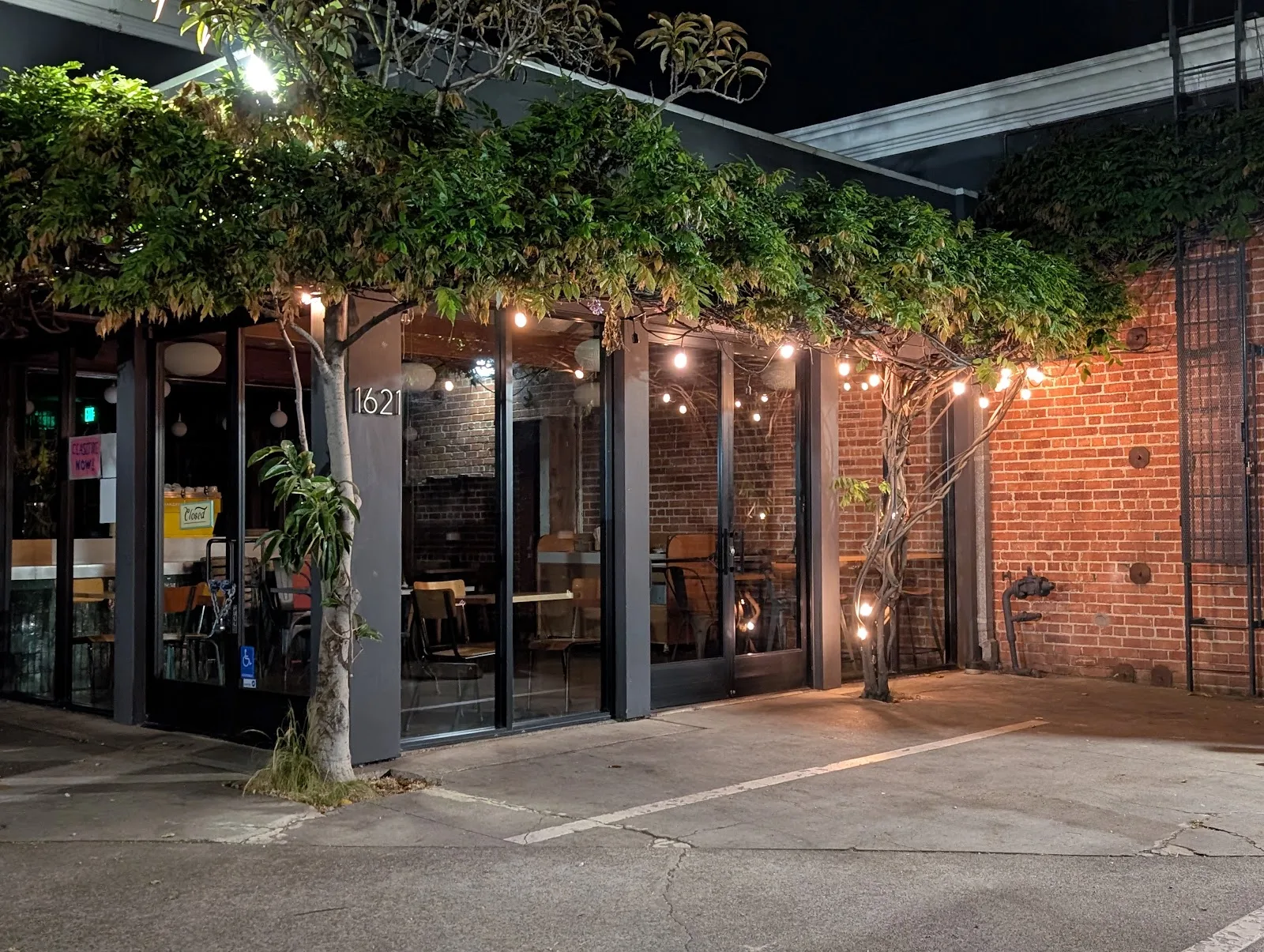 Bartavelle Cafe in San Francisco, specialty coffee cafe