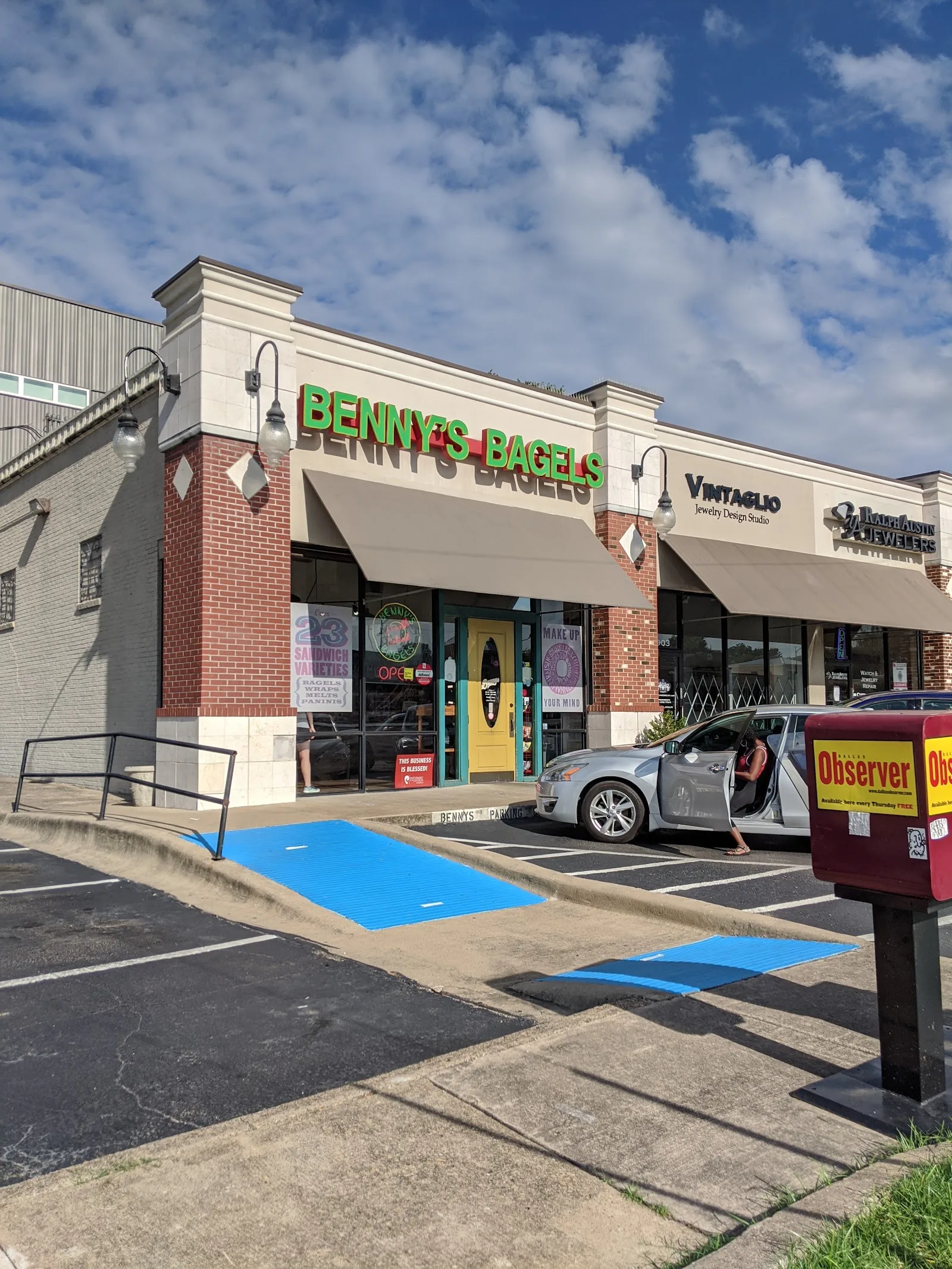 Benny's Lakewood