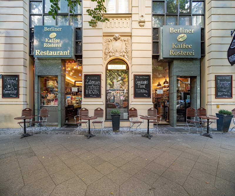 Berliner Kaffeerösterei Uhlandstraße in Berlin, specialty coffee cafe