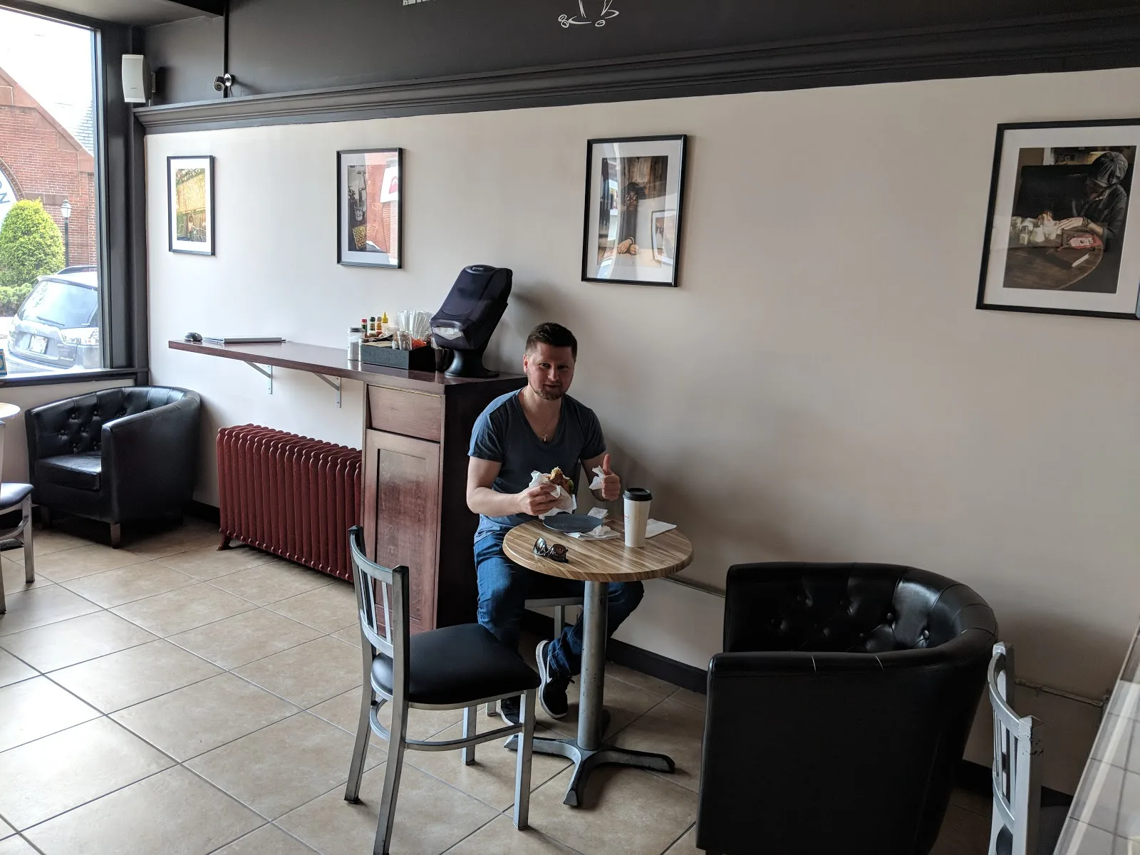 Bikeeny Caffe