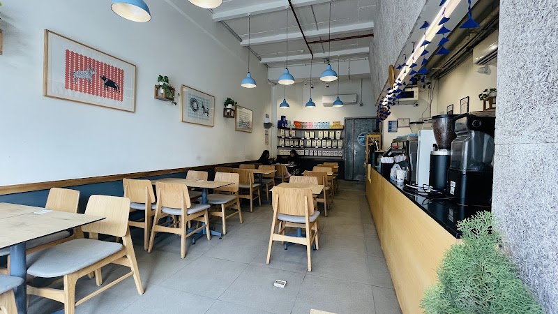 Blue Tokai Coffee Roasters | Sikanderpur — specialty coffee roaster in Gurugram