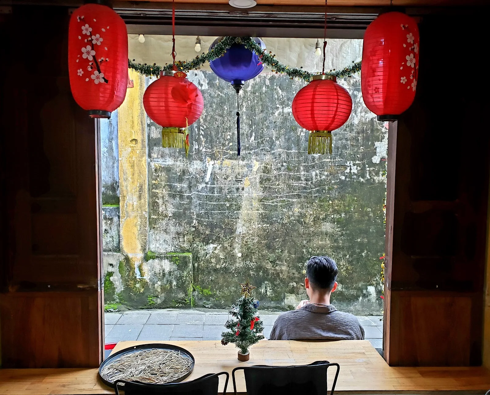 Cà phê 76/2 Trần Phú