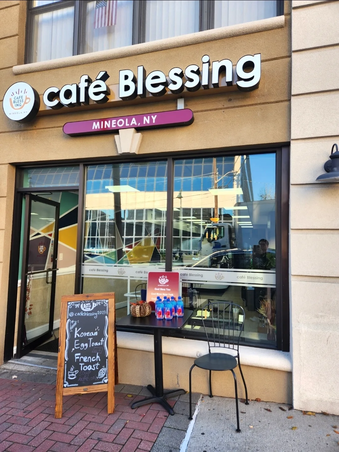 CAFE BLESSING - Mineola, NY