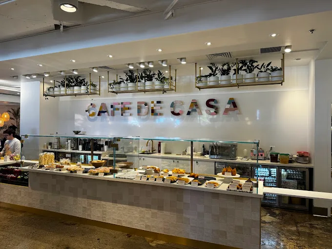 Cafe de Casa in San Francisco, specialty coffee cafe
