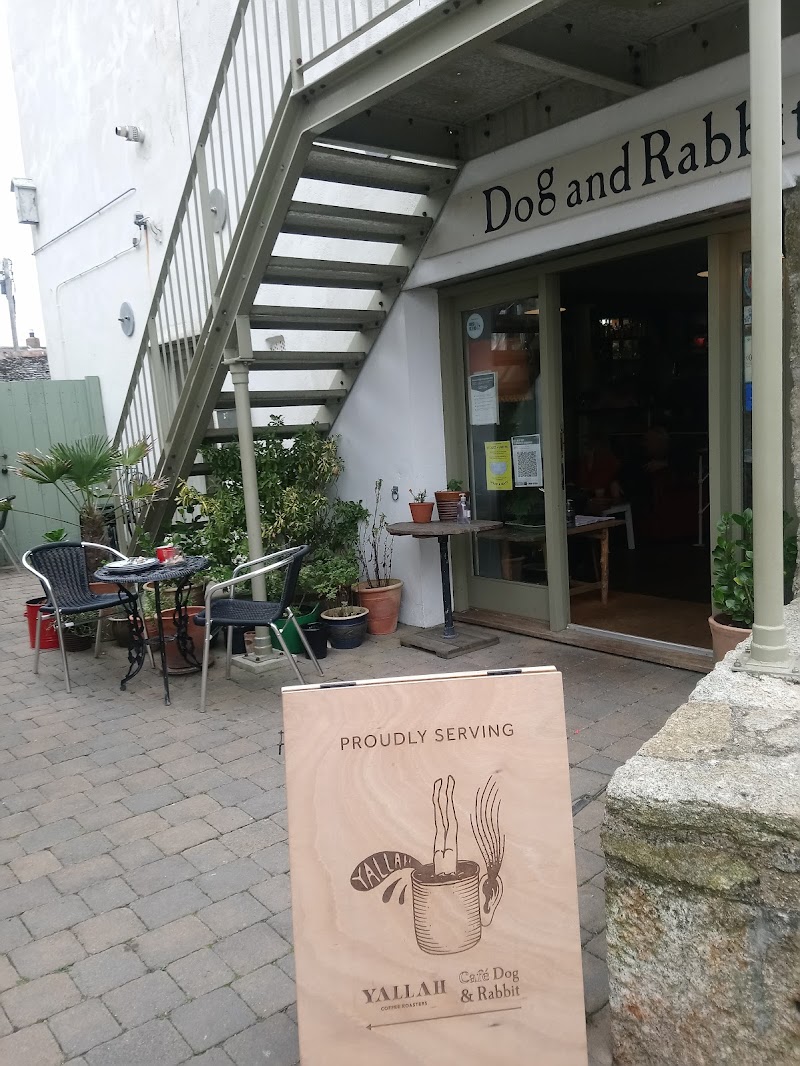 Cafe Dog & Rabbit