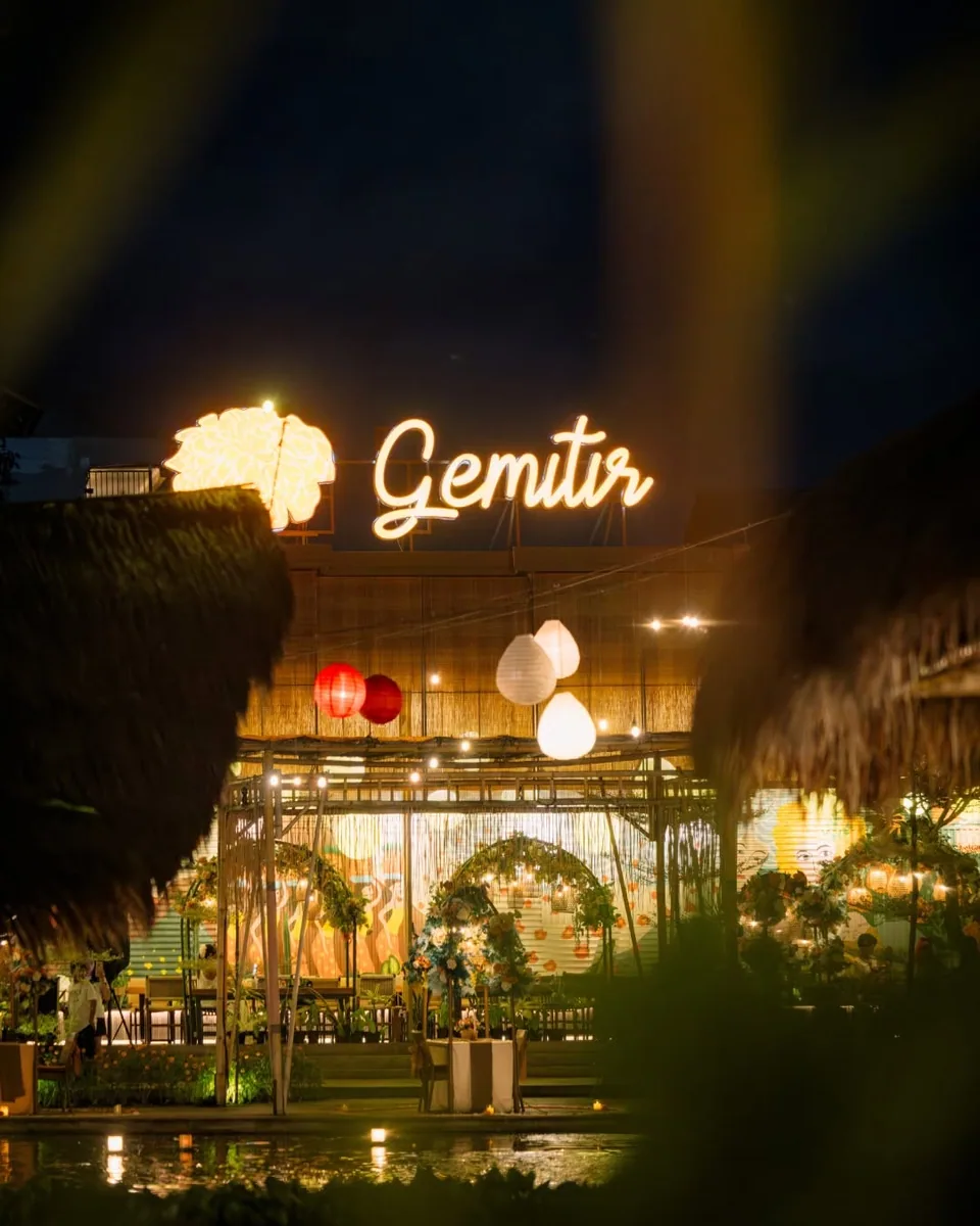 Cafe Gemitir Bali (via instagram)