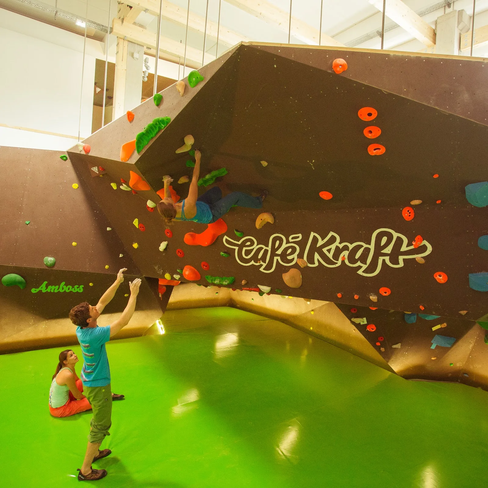 café kraft boulderhalle, climbing cafe in nuremberg