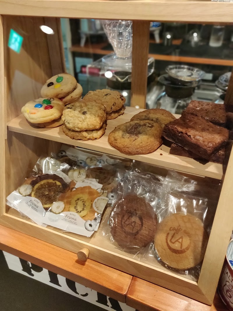 Cafe LA, Osaka