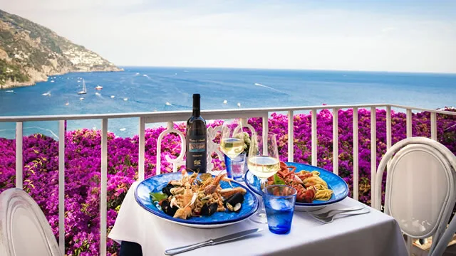 cafe positano, clifftop cafe in positano