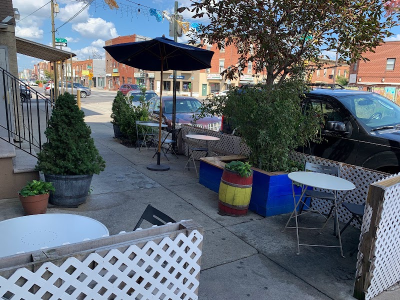 Café y Chocolate in Philadelphia — specialty coffee cafe