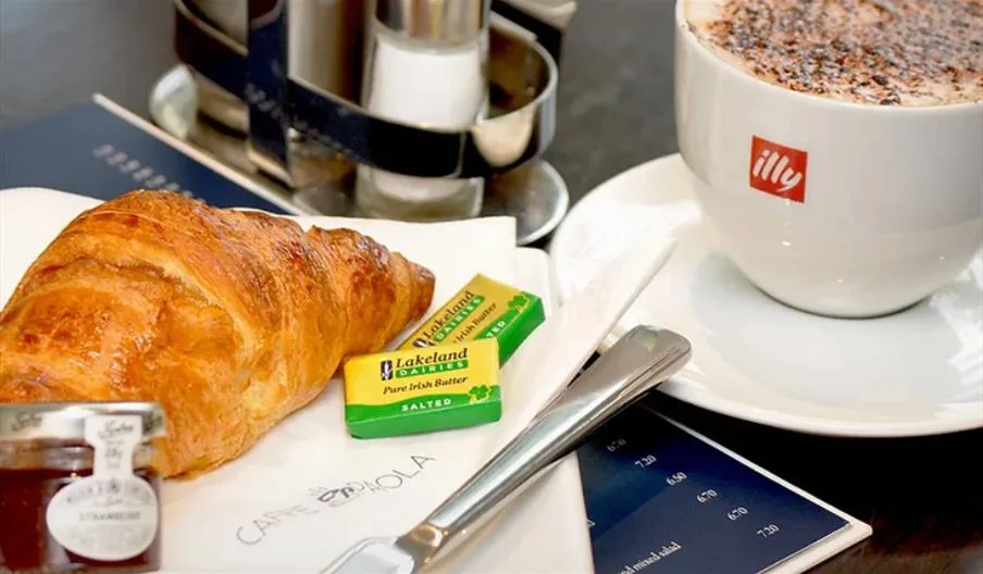 Caffe Paola in London, specialty coffee cafe