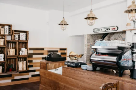 Camden Coffee Roasters (Velilla de San Antonio) - Café de Especialidad | Specialty Coffee Madrid in Velilla de San Antonio, specialty coffee roaster