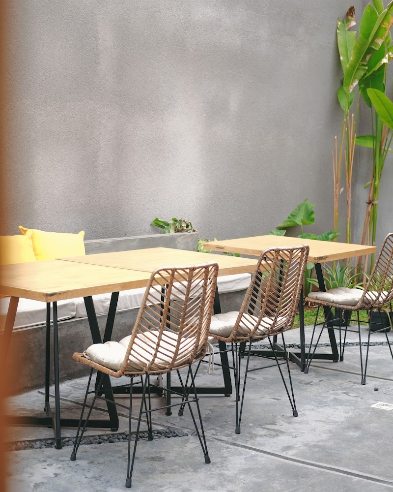 Canvas Cafe in Denpasar, specialty coffee cafe