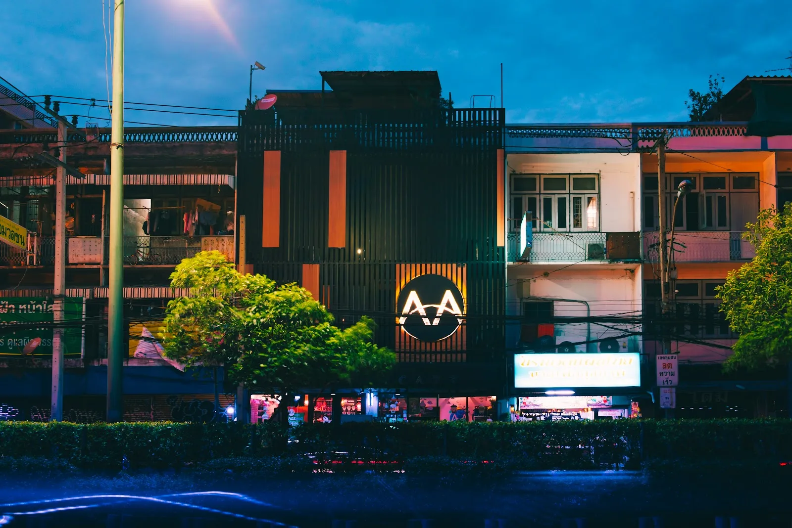 Cazz hostel & Coffee Shop in Bangkok, specialty coffee cafe