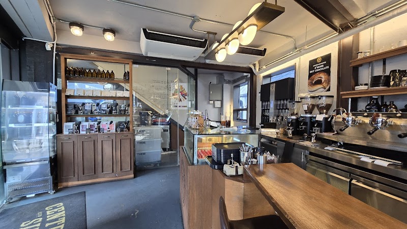 센트럴사이트 연남점 (Centralsite Coffee Roasters) — specialty coffee roaster in Seoul