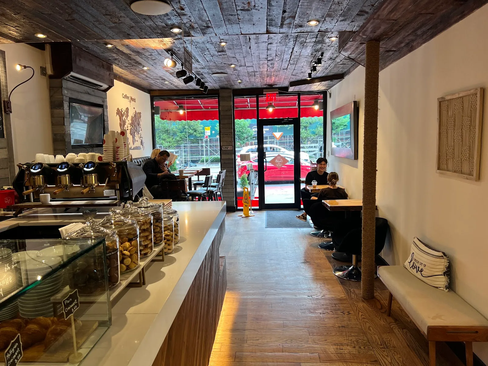 Charlotte Cafe in New York City, specialty coffee cafe