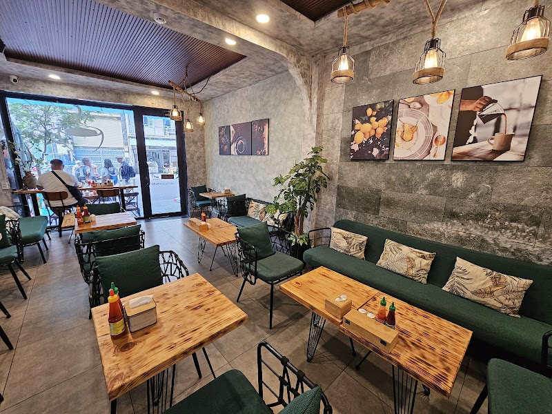 Chez Mimosa Cafe & Breakfast in Ho Chi Minh City — specialty coffee cafe