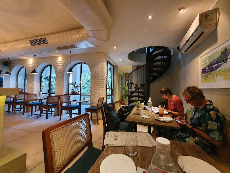 Coast Café