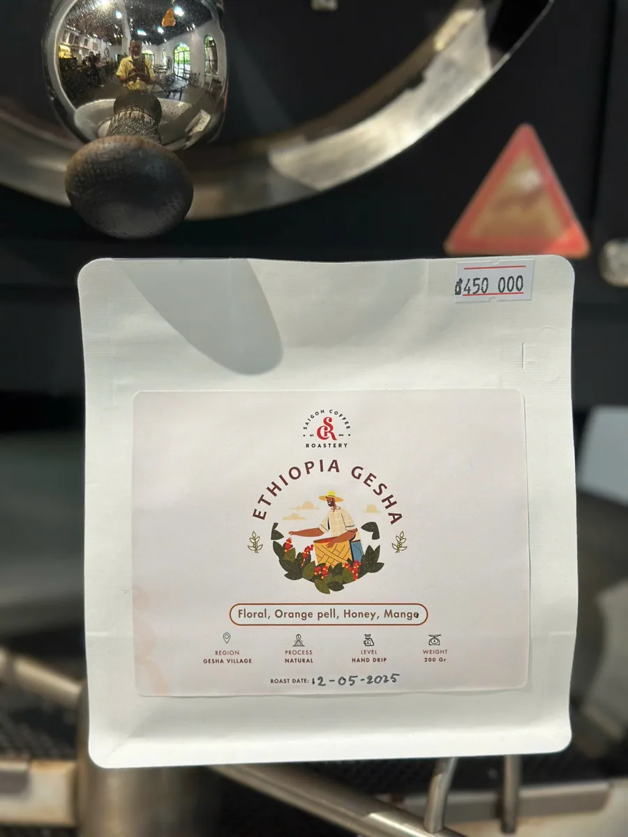 gesha village natural coffee by saigon coffee roastery