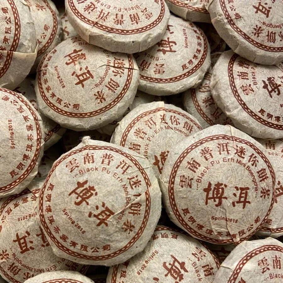pu’er mini cakes coffee by the kaffeeklatsch