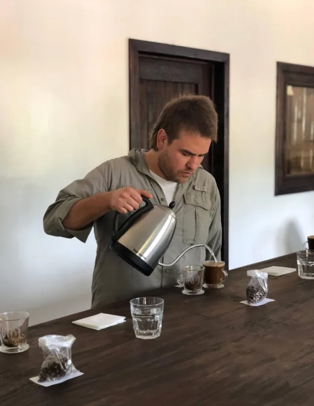 volcán atitlán guatemala coffee by iconik coffee roasters