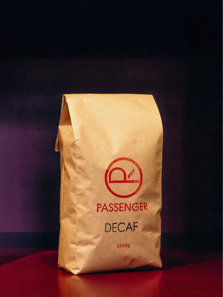 decaf | kolumbien coffee by passenger elsenstr.