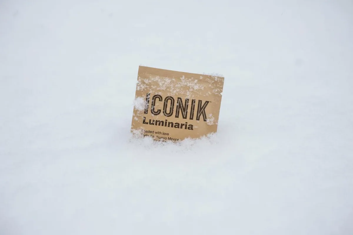 swift luminaria blend instant packets coffee by iconik coffee roasters