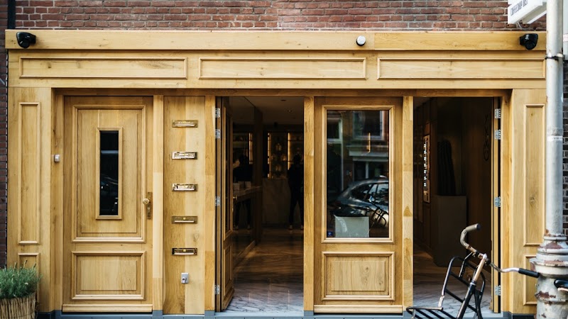 Coffeeshop Oost in Amsterdam — specialty coffee cafe