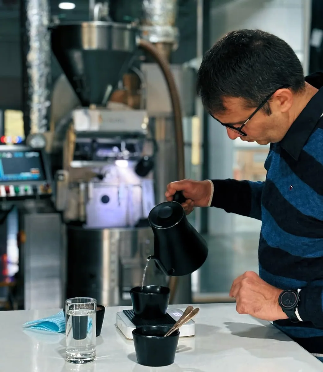 Curious Life Coffee Roasters: RED — specialty coffee roaster in Jaipur