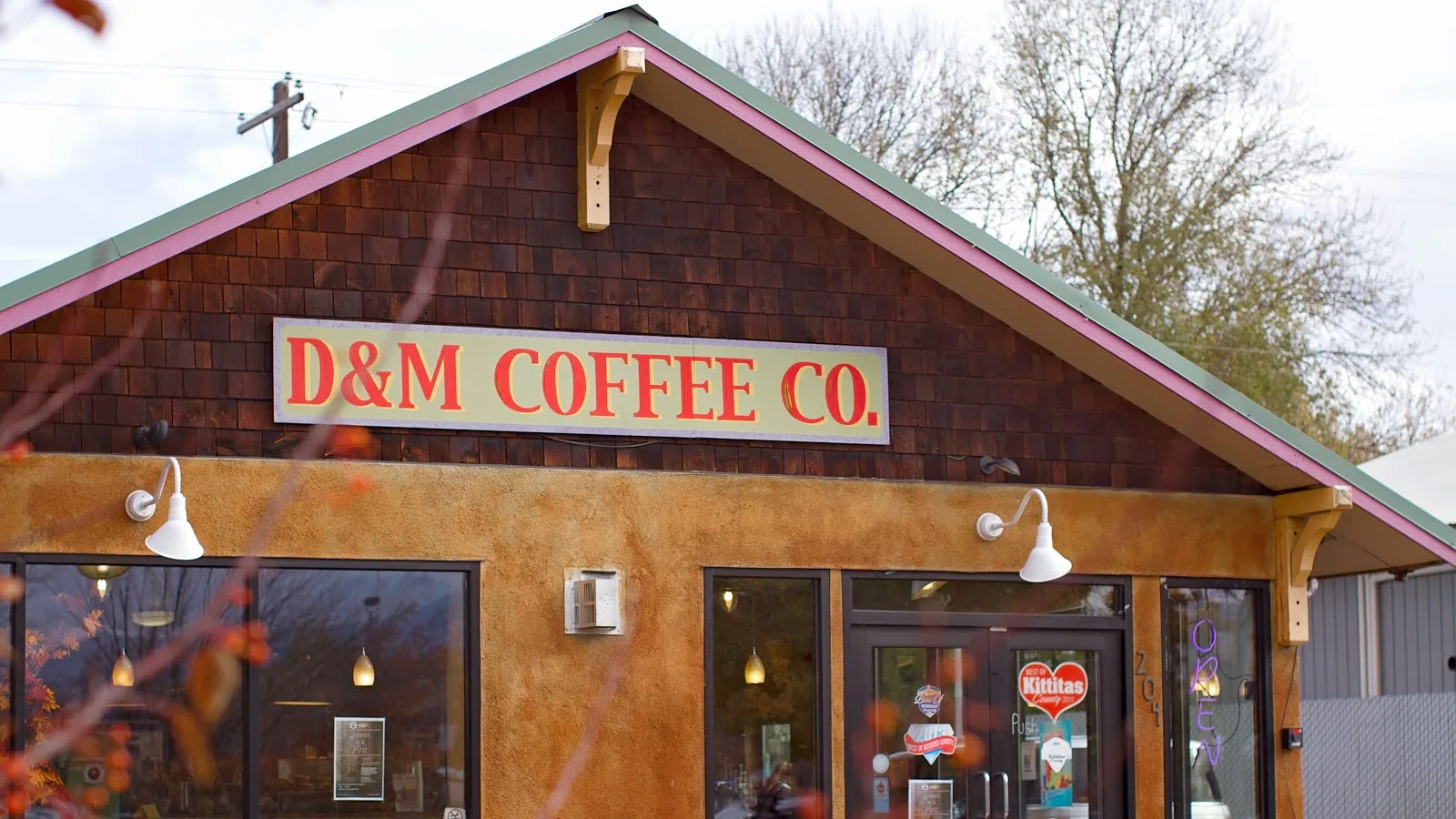 D & M Coffee Drive Thru