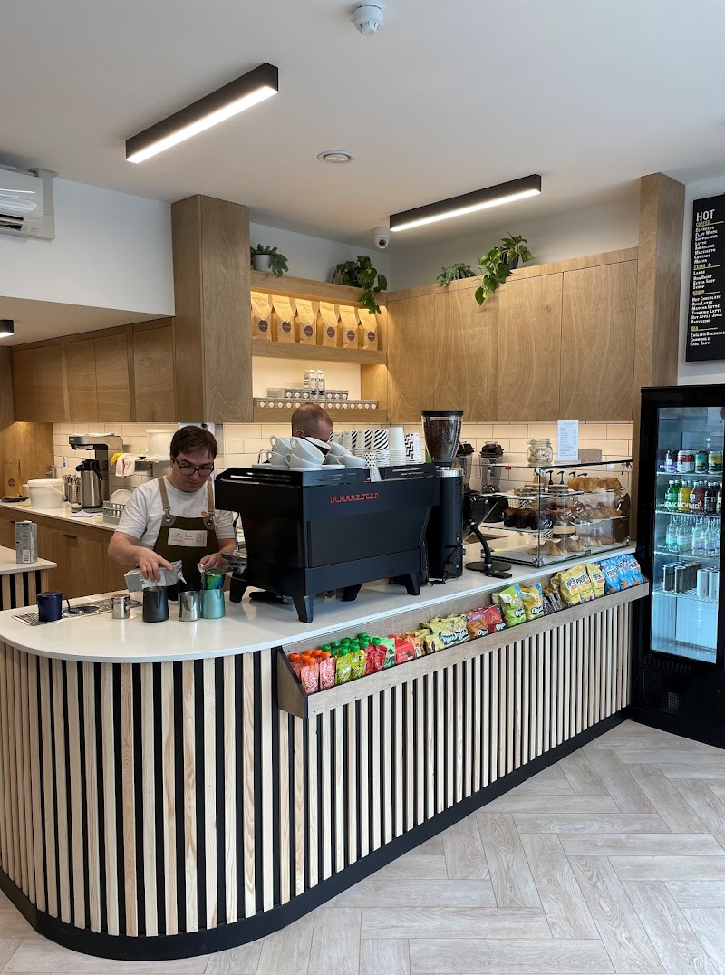 Dark & Light Coffee in London, specialty coffee cafe
