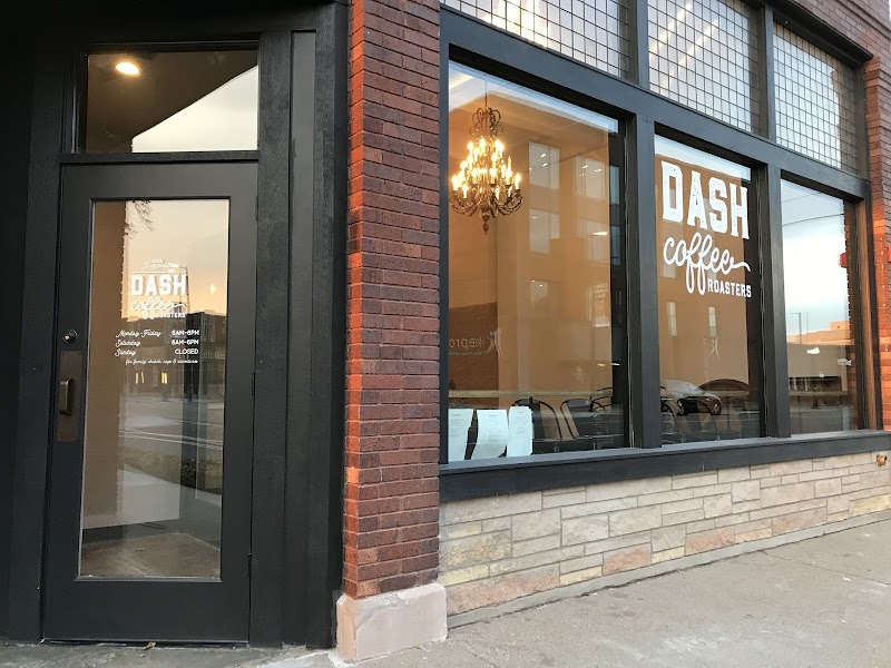 Dash Coffee Roasters in Cedar Rapids — specialty coffee cafe