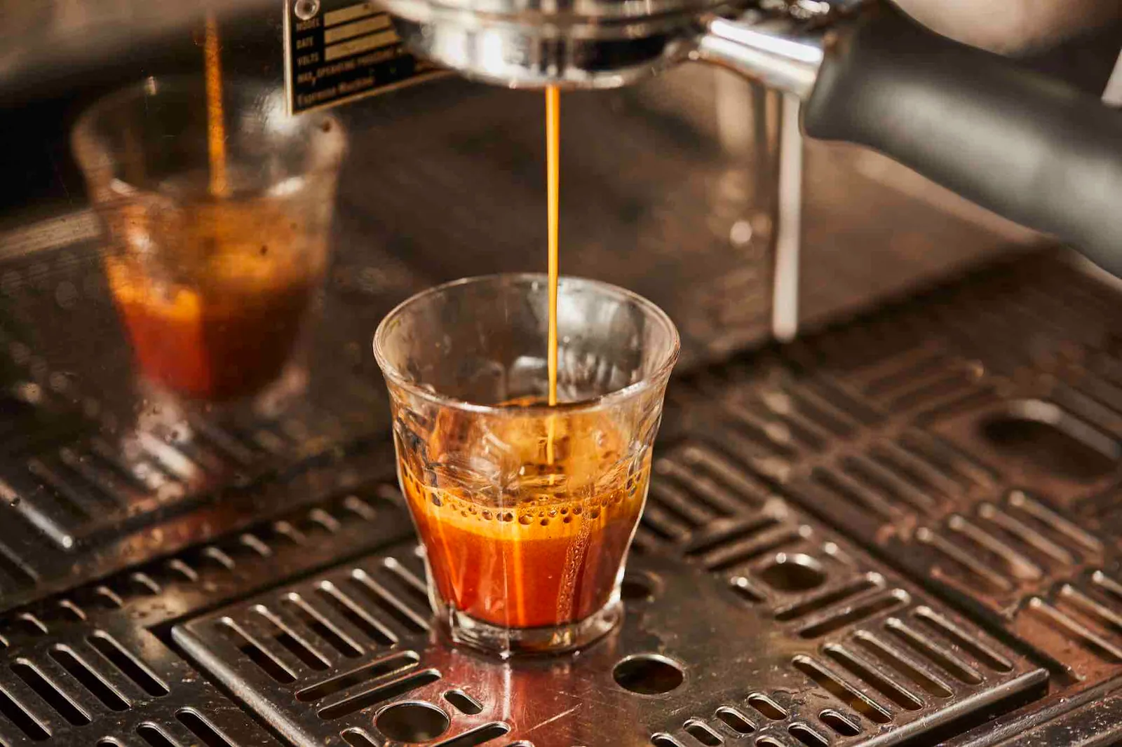 an espresso shot at de fer coffee & tea