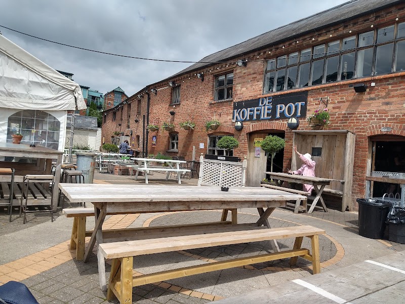 De Koffie Pot in Hereford — specialty coffee cafe
