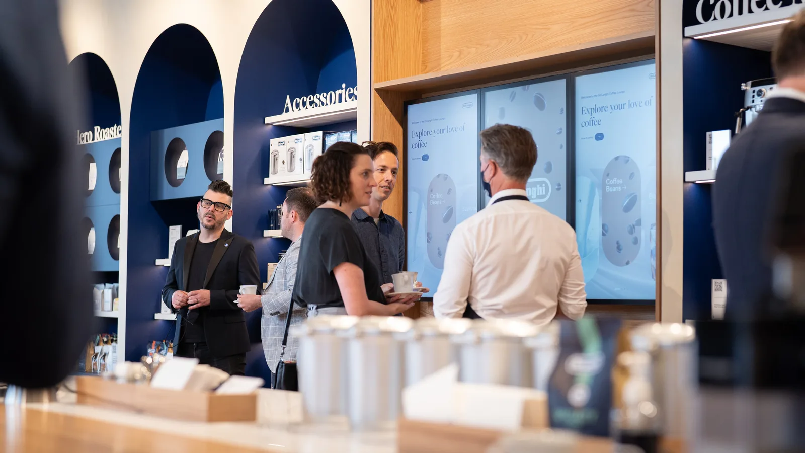 De'Longhi Coffee Lounge - specialty coffee roaster in Zetland