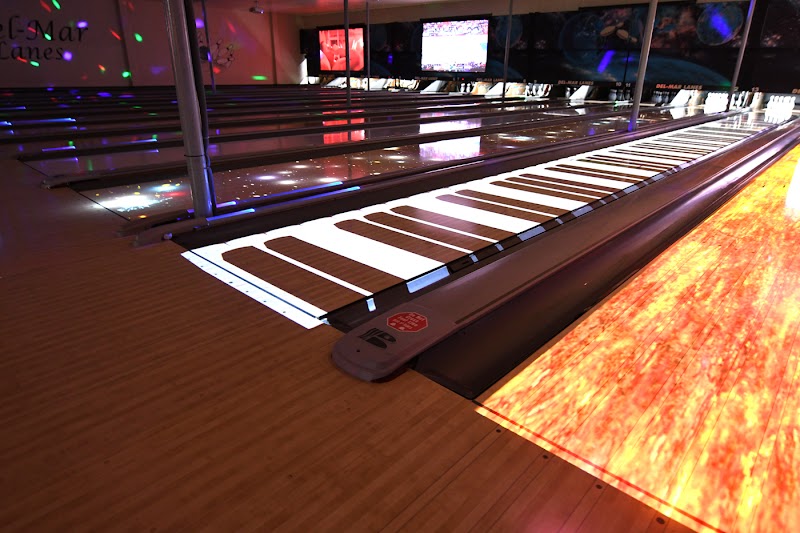 Del Mar Lanes in Houston, specialty coffee cafe