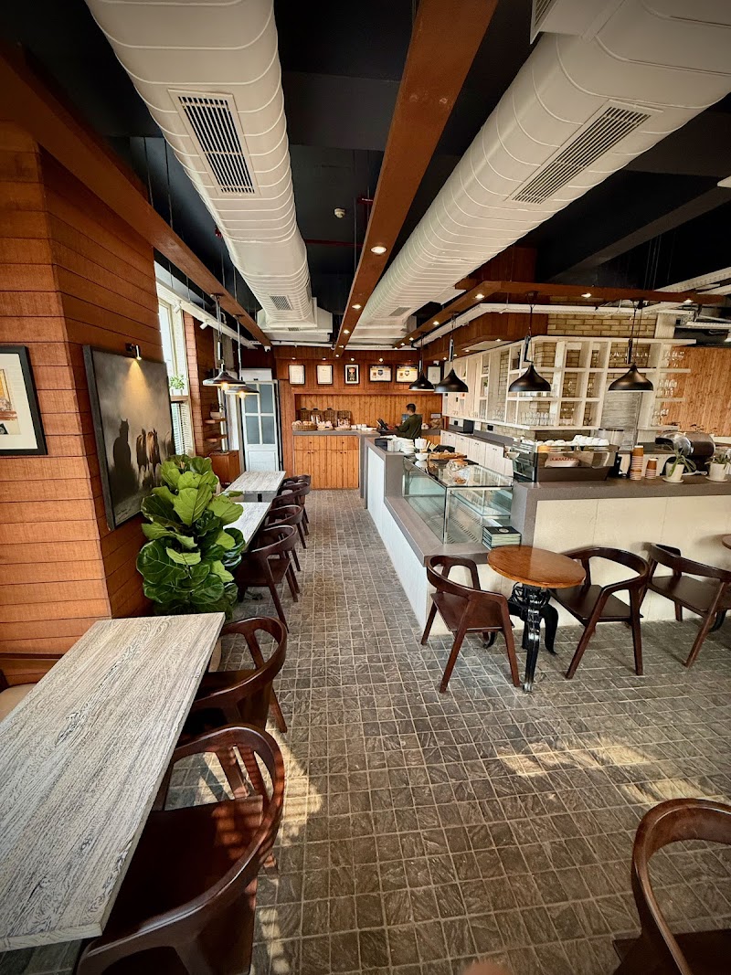 DiGhent Cafe in Gurugram — specialty coffee cafe