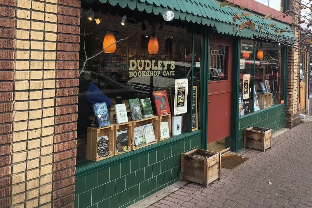 Dudley's Bookshop Cafe