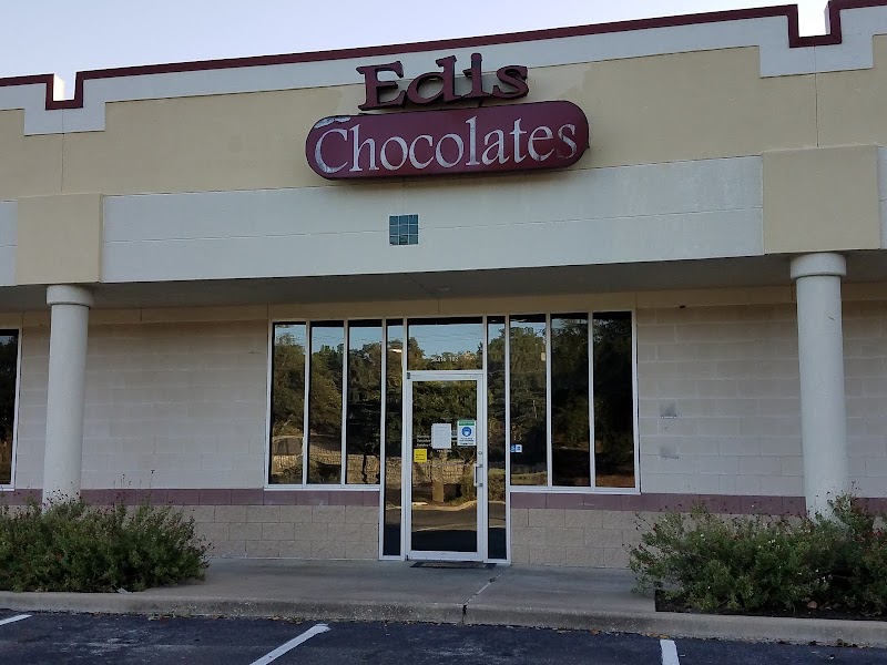 Edis Chocolates & Bakery in Austin, specialty coffee cafe