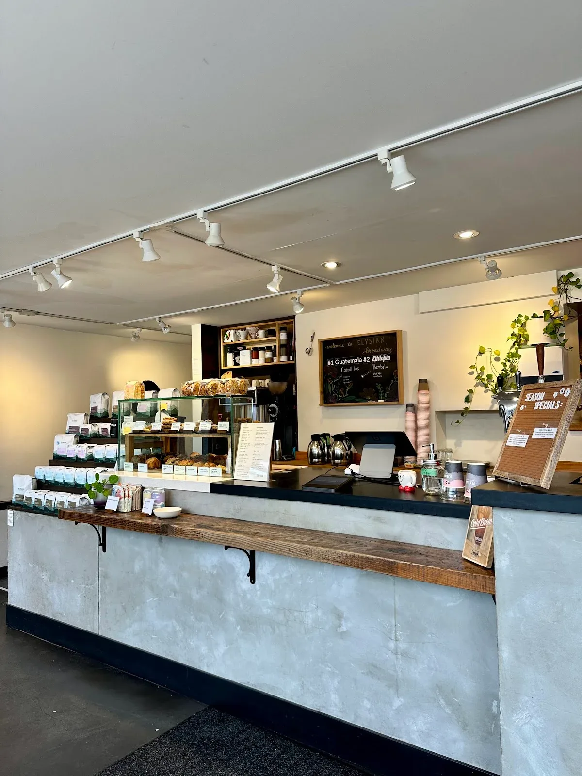 elysian coffee downtown café, vancouver